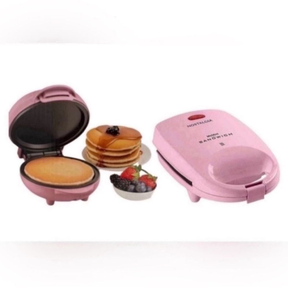 Nostalgia MyMini pink Griddle  And Mini Personal Sandwich Maker Bundle